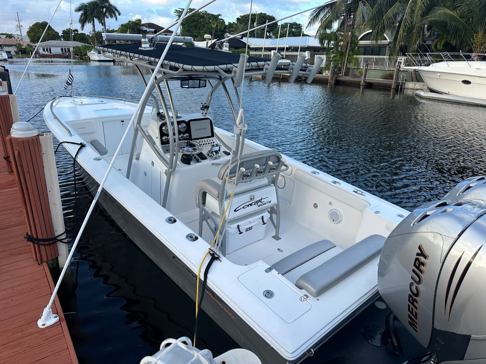 2008 Concept 30FT PF/CC Signature Edition w/Cuddy - 2x Mercury 225XL - WE SHIP!