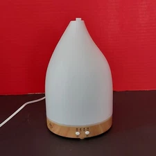 Serene House - Ultrasonic Aroma Diffuser 7 LED Colors Wood Base