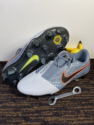Nike Phantom Venom Elite SG Pro Anti Clog PWR Soccer Cleats AO0575-009 Sz 5.5