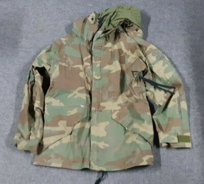 USGI ECWCS Woodland Camouflage Cold Weather Parka Medium Alpha Industries #749