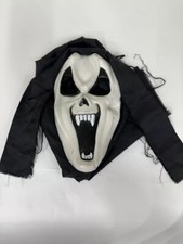 Easter Unlimited Scream Mask Vampire Teeth Fangs Fun World Shroud