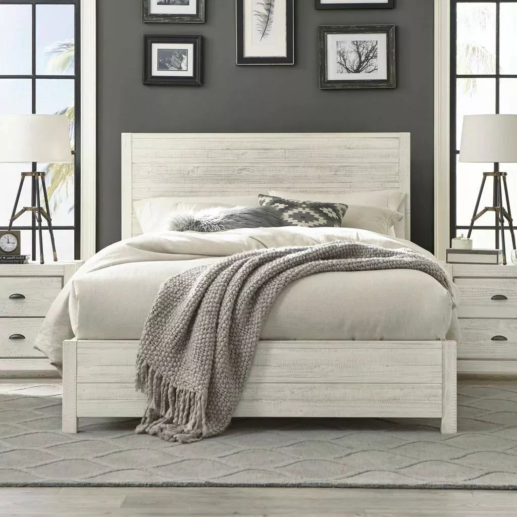 White wood full platform bed deals