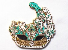 2013 Venetian Mask V2 - Blanco - Polished Gold Finish - New Unactivated Geocoin