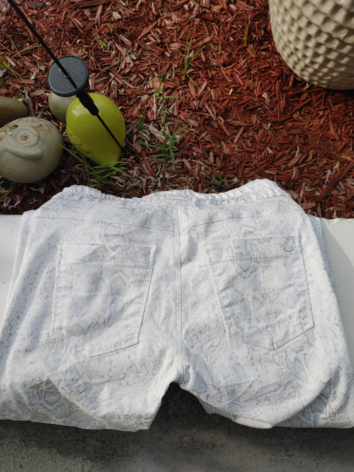 Bevy Flog White/Silver Python Snake Print Elastic… - image 4