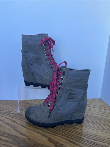 Sorel Lexie Wedge Boot, Women's Size 5 