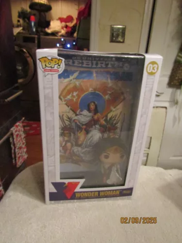 Funko Pop! Comic Book Cover with Case DC Universe Wonder Woman #03