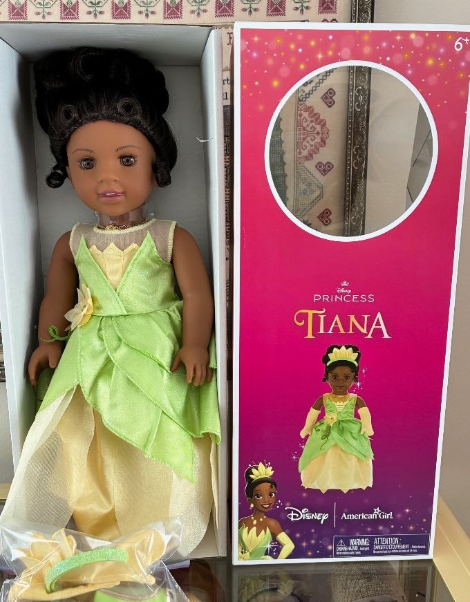 American Girl Princess Tiana Disney Doll - Mint Condition and Complete