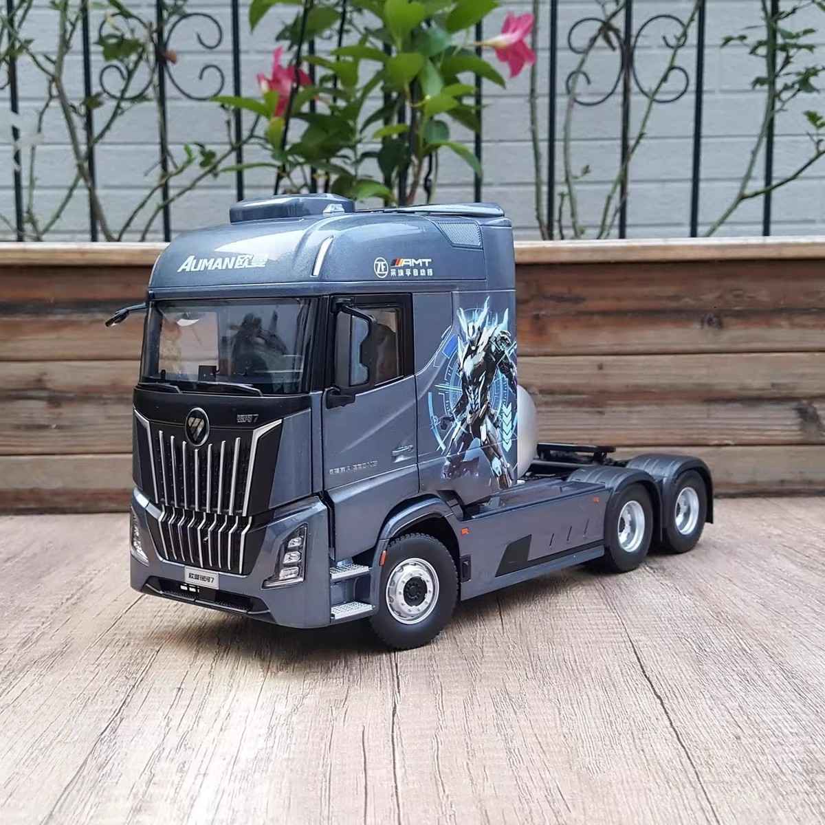 1:24 スケール Foton Auman Kunlun ダンプトラック モデル 1/24 Scale Foton Dailmer Auman Galaxy 7 LNG Truck tractor Diecast