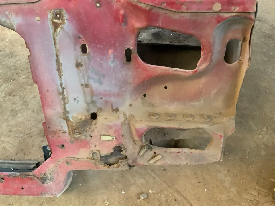 Radiator Core Support 1994 Mazda b series b4000 local pick up only b3000 Foto 3 de 4