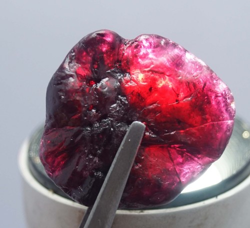EGL 113.85Ct Certified Burmese Natural Crystal Red Ruby Rough Untreated Gemstone - Picture 5 of 5