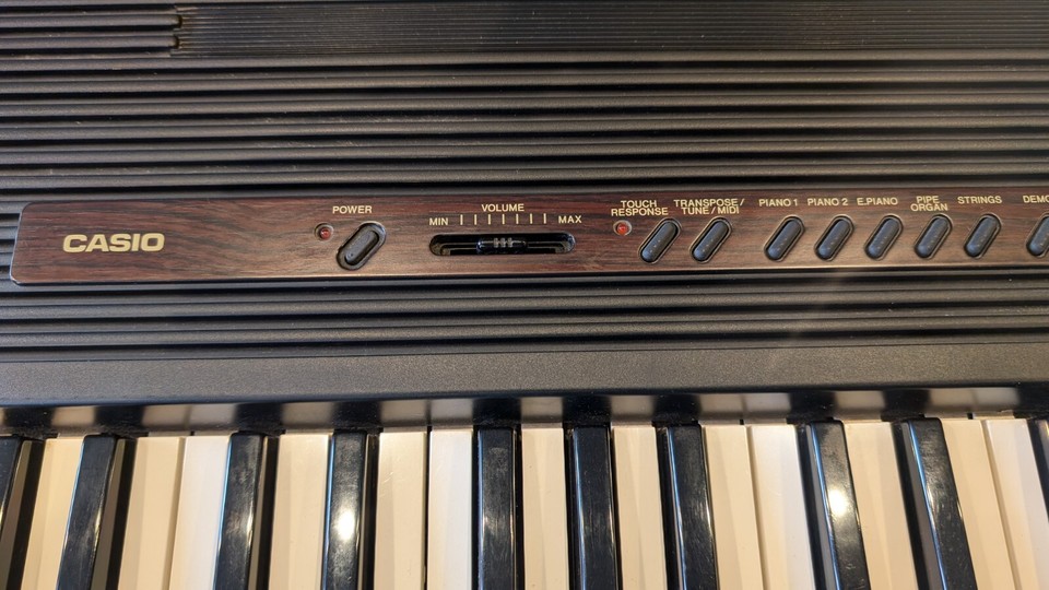 CASIO CPS7 Electronic Keyboard complete with stand, power supply