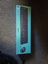 Logitech MK270 Wireless Mouse and Keyboard Combo