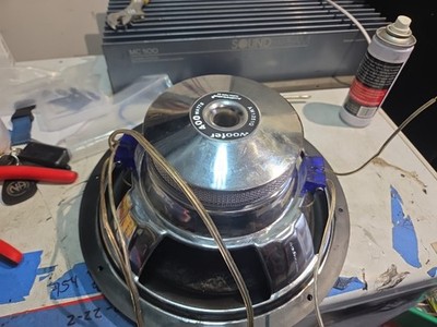 Audiobahn Aw 1251q