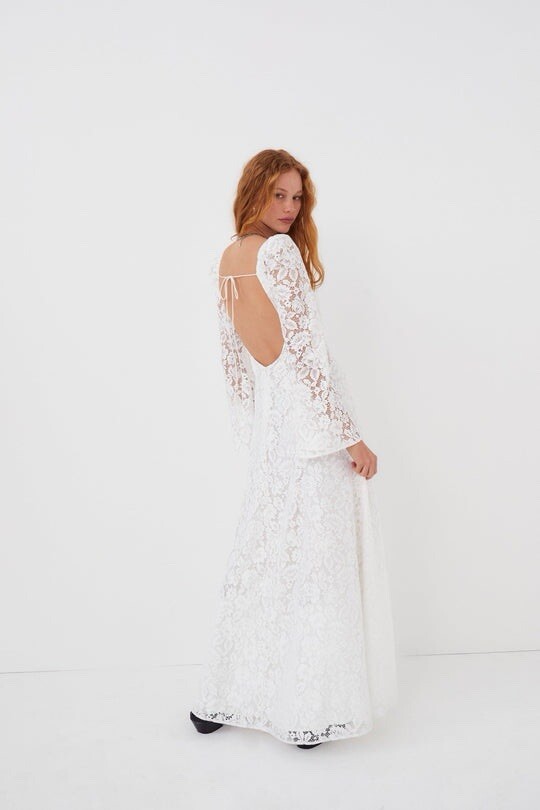 for love and lemons frances maxi dress We truly love the flowing lace of the Frances Maxi Dress by For Love and Lemons. Paired with a bell sleeve and deep sultry neckline this pretty lace maxi dress can be