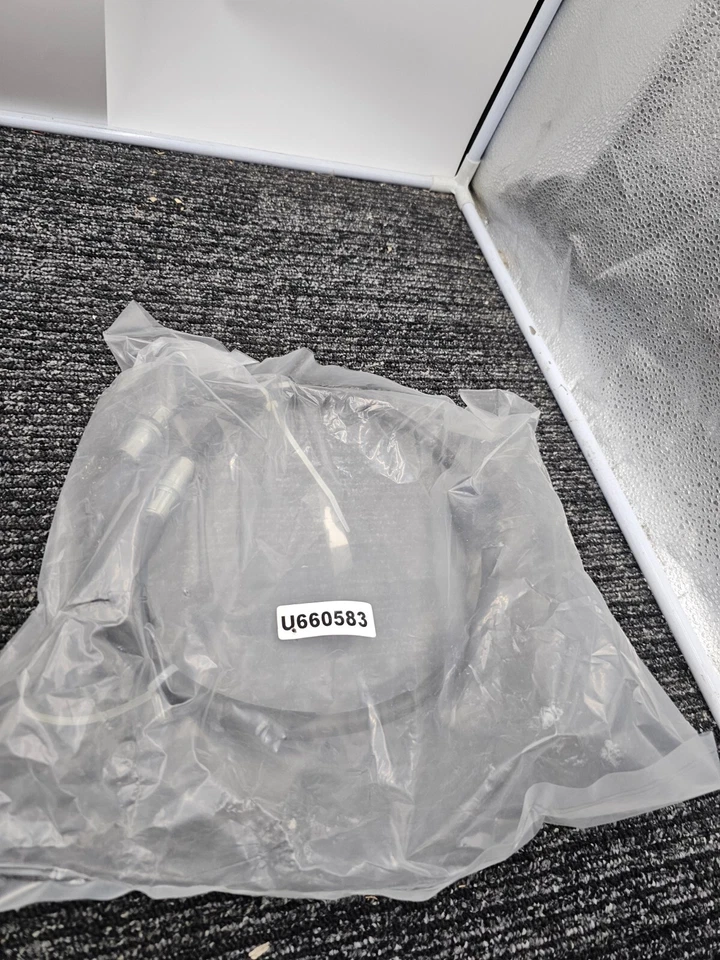 Cable de freno de estacionamiento Carquest Wearever BCA660583 para Chevrolet Blazer 2004 Foto 3 de 4