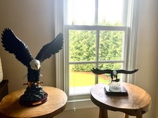 Vintage Lot of 2 American Bald Eagle Resin Fi...