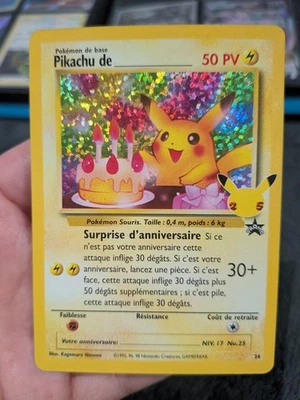 Nintendo Pokémon JCC Pikachu de_____ 24 Promo Holo FR PV 50 De base 1995 - Photo 1/2