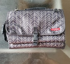 Skip Hop Baby Travel Changing Station Diaper Wristlet Top Handle Gray