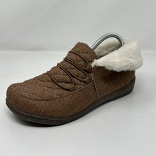 Vionic Women's Believe Brown Quilted Flannel Slippers Faux Shearling Size 7