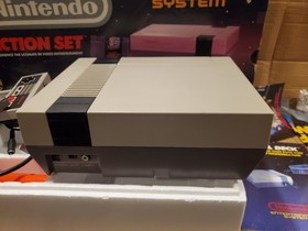 Juego de acci&oacute;n consola Nintendo NES vintage completo en caja (CIB)