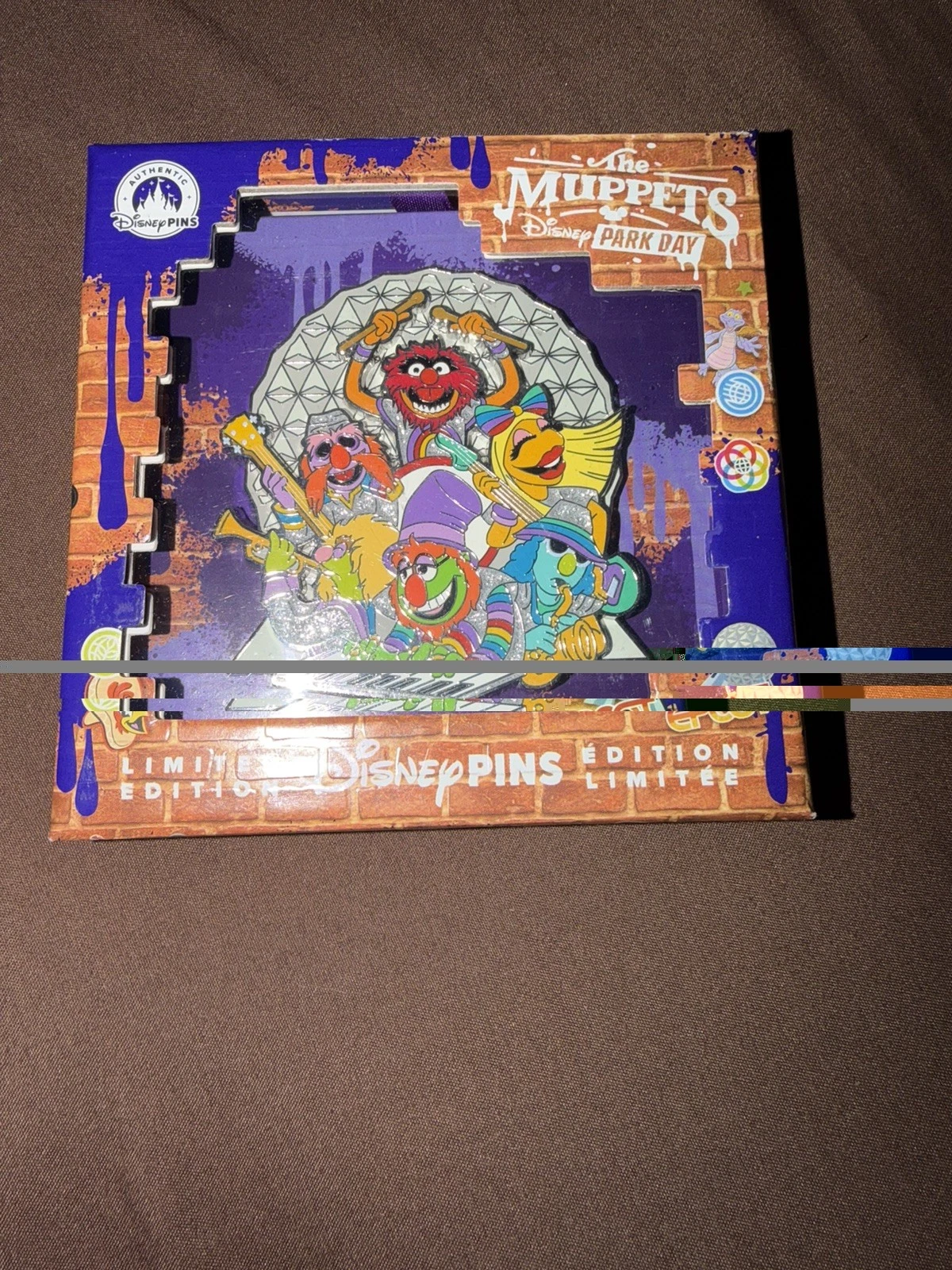 WDW Limited edition 1500 The Muppets At Epcot Mini Jumbo Pin Spaceship Earth