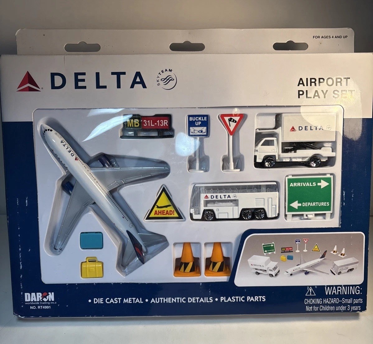 Delta Airlines Airport Playset Die Cast Metal Authentic Details
