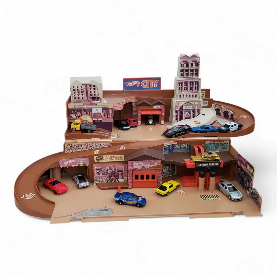 Vintage 1979 Mattel Hot Wheels City Sto & Go Fold & Carry Playset + 13 Vehicles - Image 2 of 4