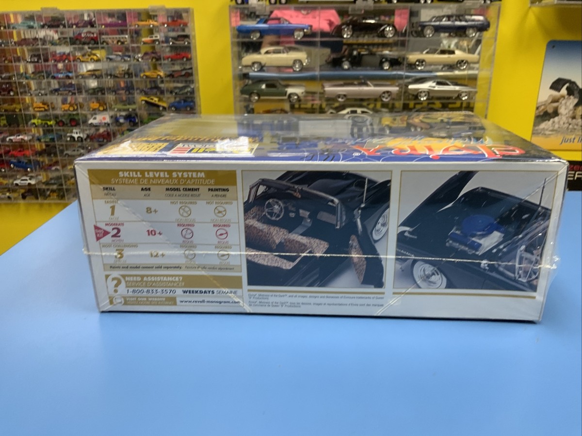 ミニカー REVELL 1988 ALL RIGHTS RESERV ED 1988 Revell Group B PORSCHE 961 DIE CAST Metal Model Kit