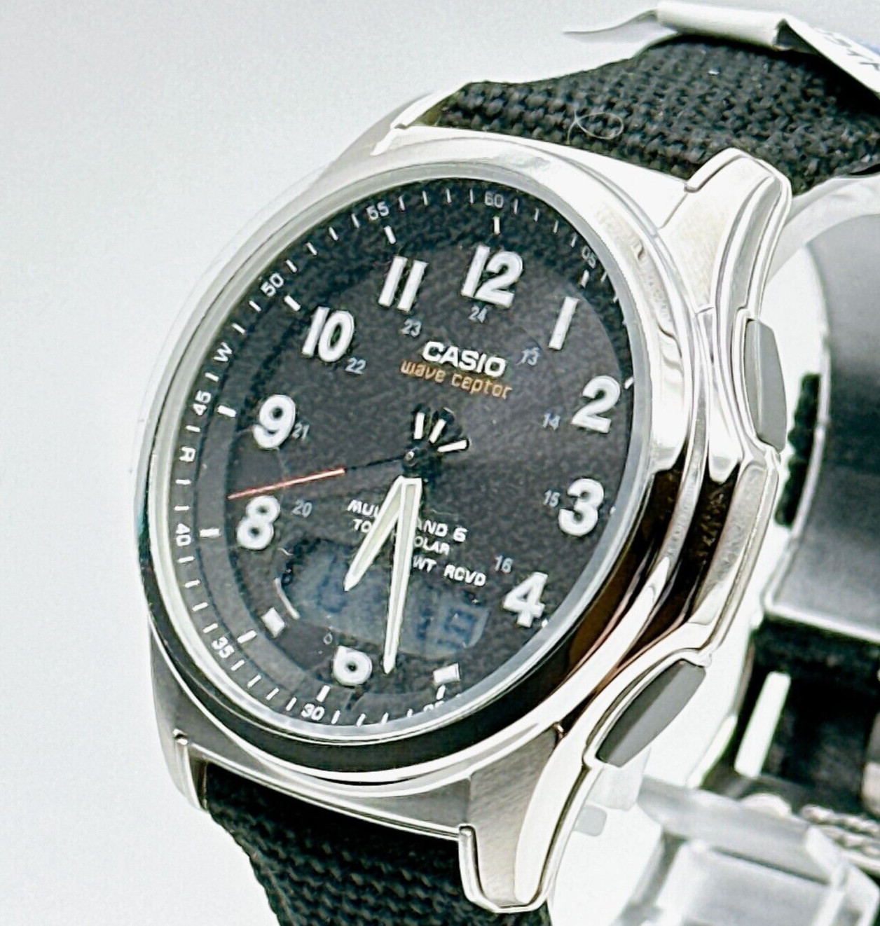 CASIO WAVE CEPTOR WVA-M630B-1AJF Tough Solar Atomic Radio Japan Men's Watch 42mm