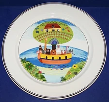 VILLEROY & BOCH DESIGN NAIF NOAH'S ARK 12 3/8" CHOP PLATE/ROUND SERVING PLATTER