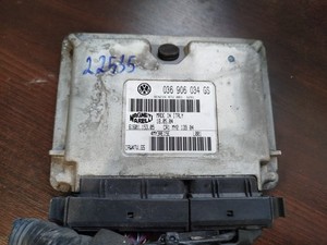 Original  VOLKSWAGEN Motorsteuergerät ECU 036906034gs