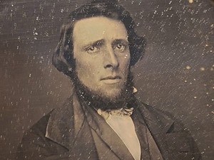 Daguerreotype Well Dressed Gentleman With Chin Beard In Half 1/6 Plate Case
