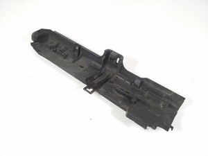 BMW X1 E84 2011 Links Halterung Kühler 7524912 Diesel 130kW EZE35022