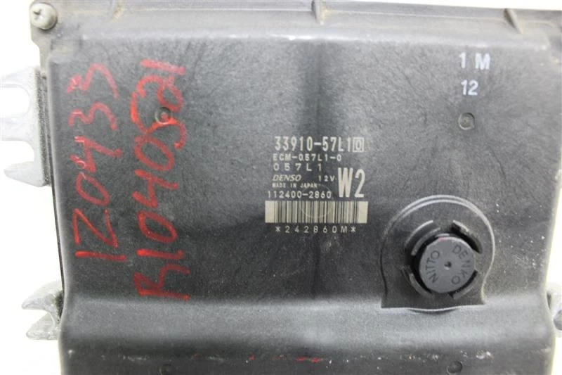 ORDENADOR ECU ECM SUZUKI KIZASHI 2010 10 2011 11 2012 12 3391057L10 1040521 Foto 3 de 4