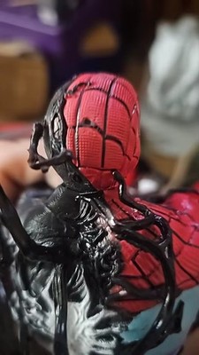Symbiotic Spider-Man Venom Figure LED 15in Statue PVC Marvel Model