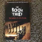 The Book Thief by Markus Zusak (2007, Trade Paperback) — photo 1