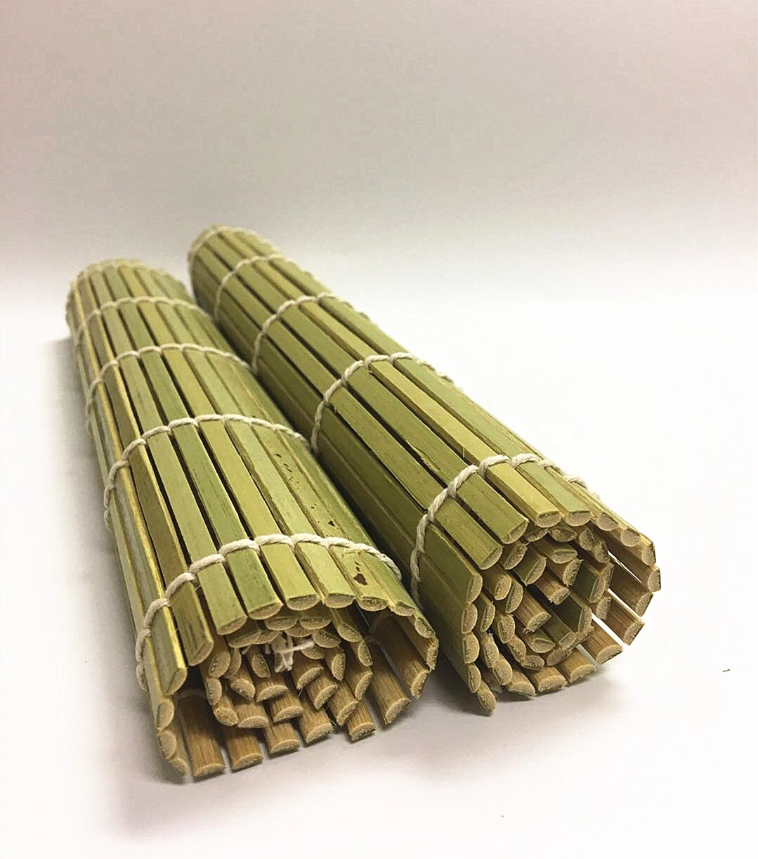 10.63 x 10.63" Sushi Maker Kit Bamboo Rolling Mats Green Sushi Mat Sushi Roller
Opens in a new windo