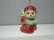 VINTAGE JASCO CARING CRITTER MOTHER BEAR & BABY BISQUE BELL ORNAMENT (CB5406)