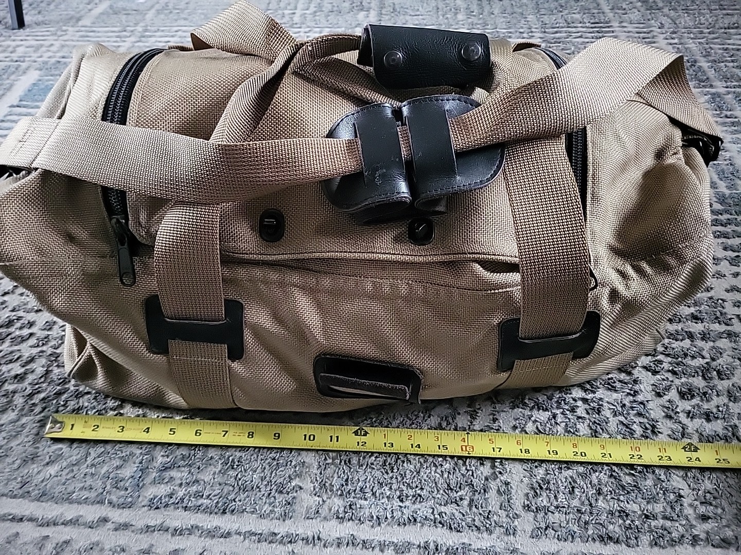 L. L. Bean  Heavy Canvas & Leather Duffle Travel Bag 
