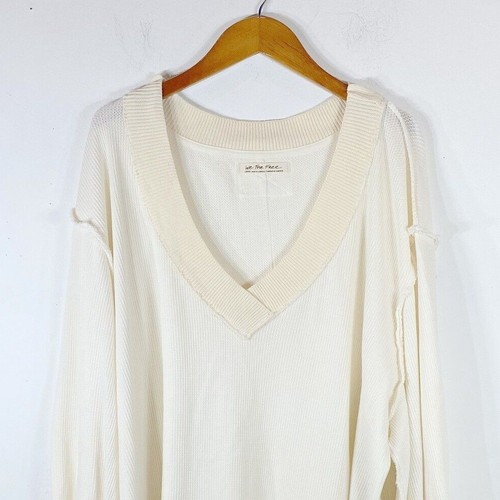 Free People Womens Blouse L White Oversized Long Sleeve Sweatshirt Top Shirt NWT - Picture 2 of 10