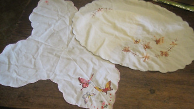 EMBROIDERED BUTTERFLY HOT Roll/Bread BASKET FABRIC Cozy Warmer Holder&OVAL MAT