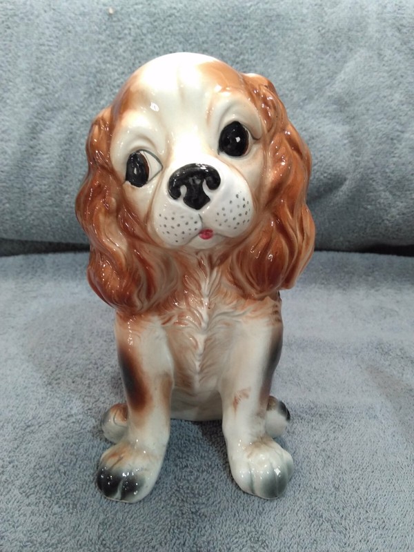 Vintage Ceramic Cocker Spaniel Sitting Dog Figurine