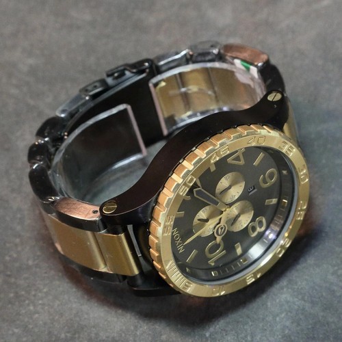 NEW Authentic NIXON Watch Mens 51-30 CHRONO Gunmetal & Gold A083595 GIFT NICE!!! - Picture 6 of 12