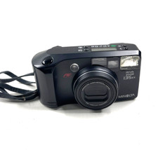 Macchina fotografica Minolta Riva Zoom 135ex AF 38-135mm macro nera vintage