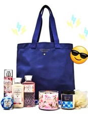 Bath  Body works            Gingham Gorgeous 8 piece gift set Wow 