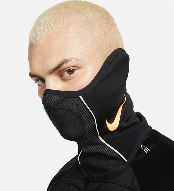 mascara snood nike