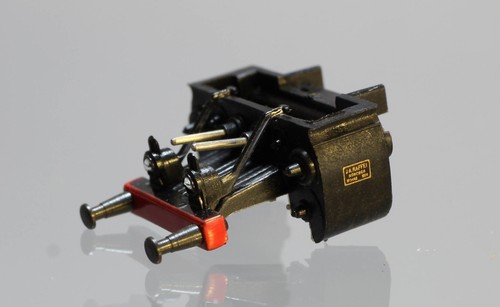 Bloque de cilindros Märklin 365960 + tabla de amortiguación con distribuidor de luz BR 18.4 Z nuevo embalaje original | Condition: Neu
