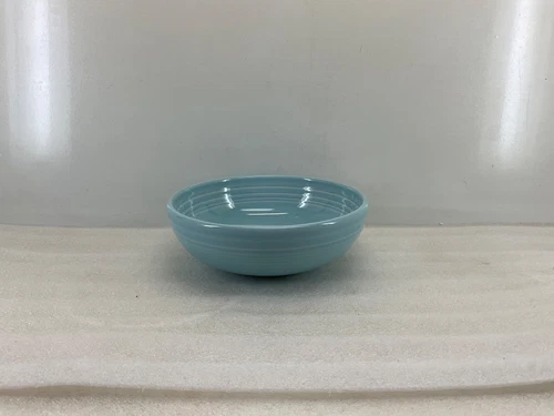 FIESTA  MEDIUM bistro BOWL sky blue NEW 38 oz
