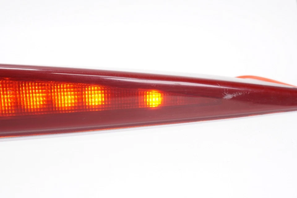 Lámpara de parada de montaje alto con tapa de maletero Cadillac Escalade tercer freno OEM 2002-2006 Foto 2 de 4