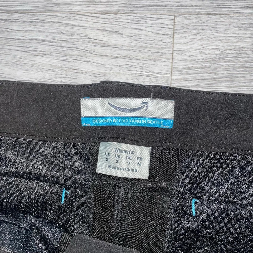 Amazon by Luly Yang Women’s Black Employee Work Shorts Size Small Comfort - Image 4 of 4